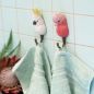 Preview: Wildlife Garden Haken Rosakakadu handgeschnitzt
