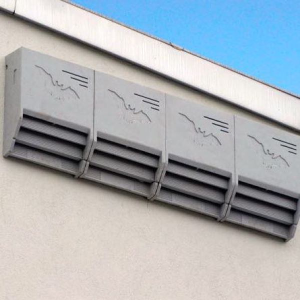 Schwegler Fledermaus-Universal-Sommerquartier 2FTH mit temperierten Hangplätzen aus SCHWEGLER-Leichtbeton