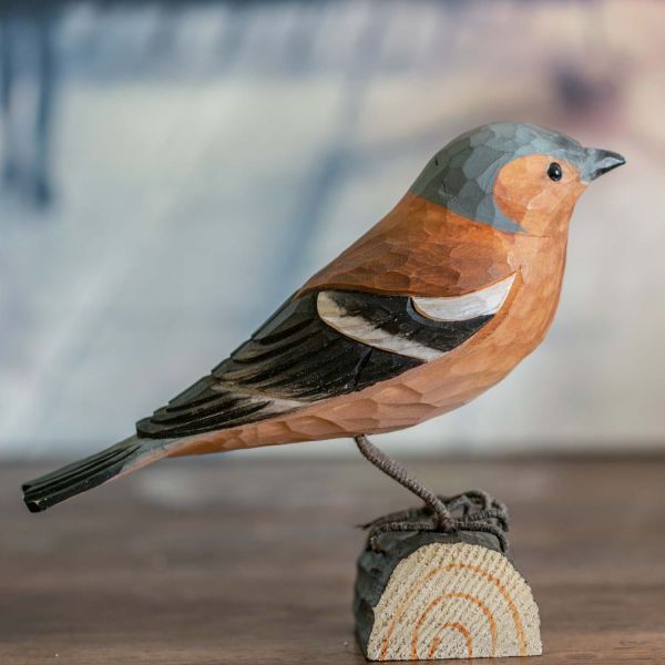 Buchfink handgeschnitzt