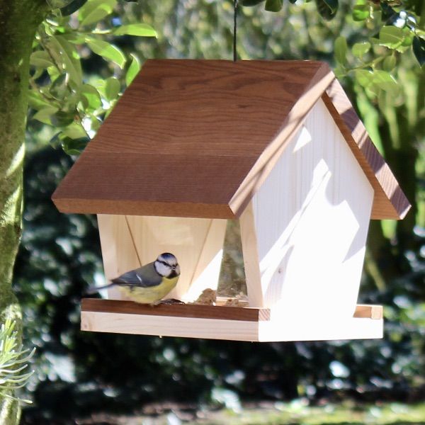 Futterhaus Kiosk für loses Vogelfutter mit Thermoholzdach