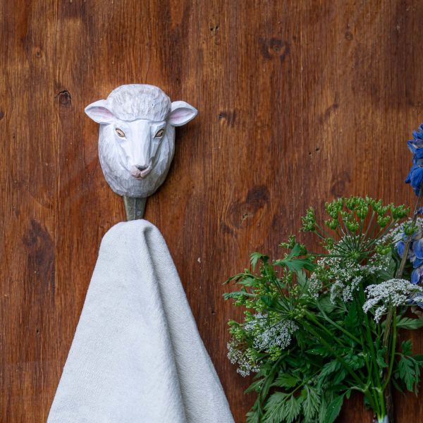 Wildlife Garden Haken Schaf handgeschnitzt