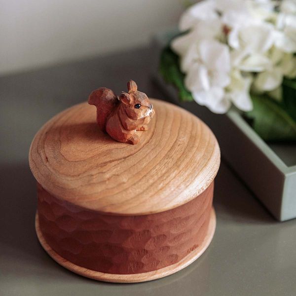 Holzkästchen Eichhörnchen