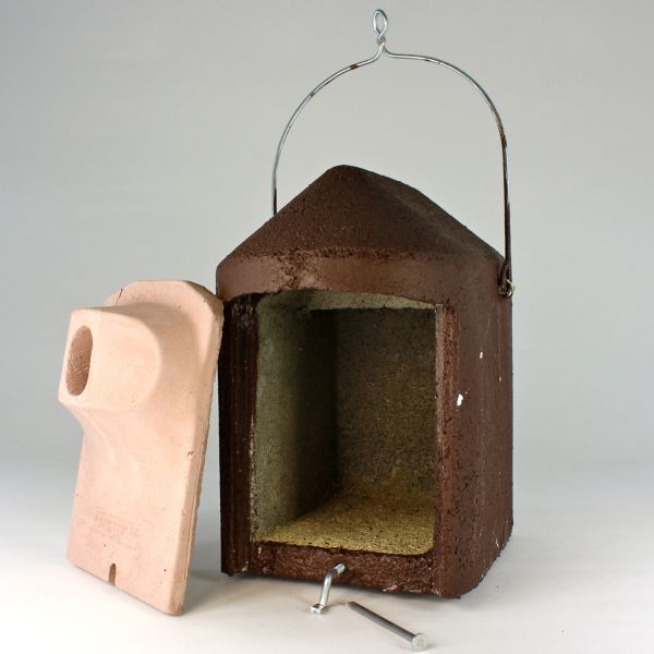 Schwegler Nisthöhle 2GR oval mit Katzen- und Marderschutz
