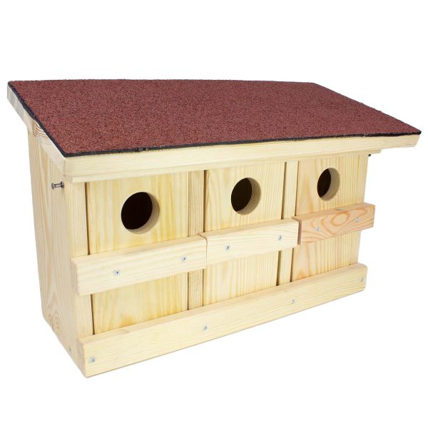 Starenkoloniehaus mit 3 Starenkästen
