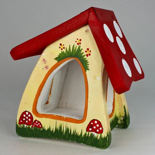 Vogelvilla Futterhaus Waldmotiv