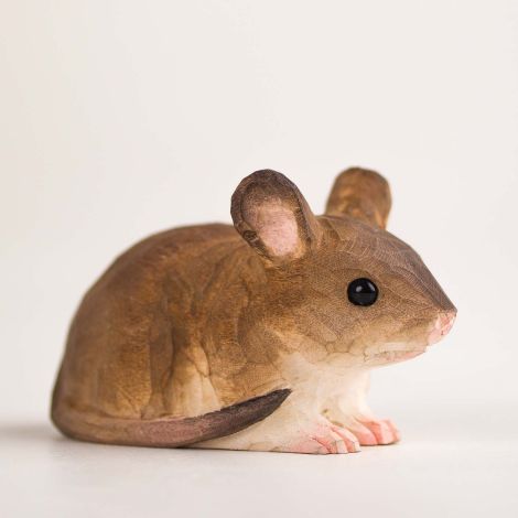 Maus handgeschnitzt